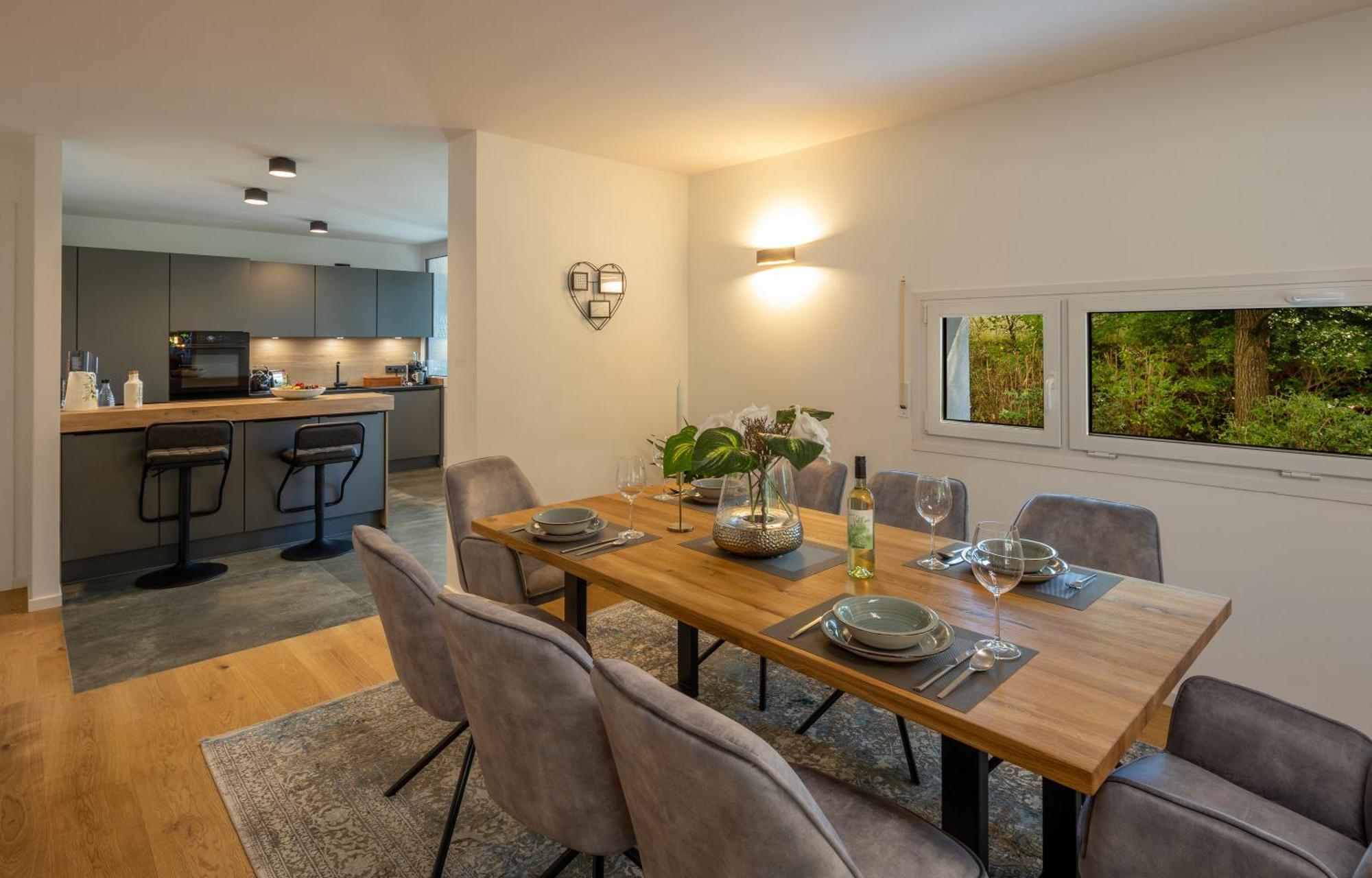 Sweethome - Luxus Pur - Grosse Kueche, 2 Baeder, 2 Terrassen Ottobrunn Eksteriør bilde