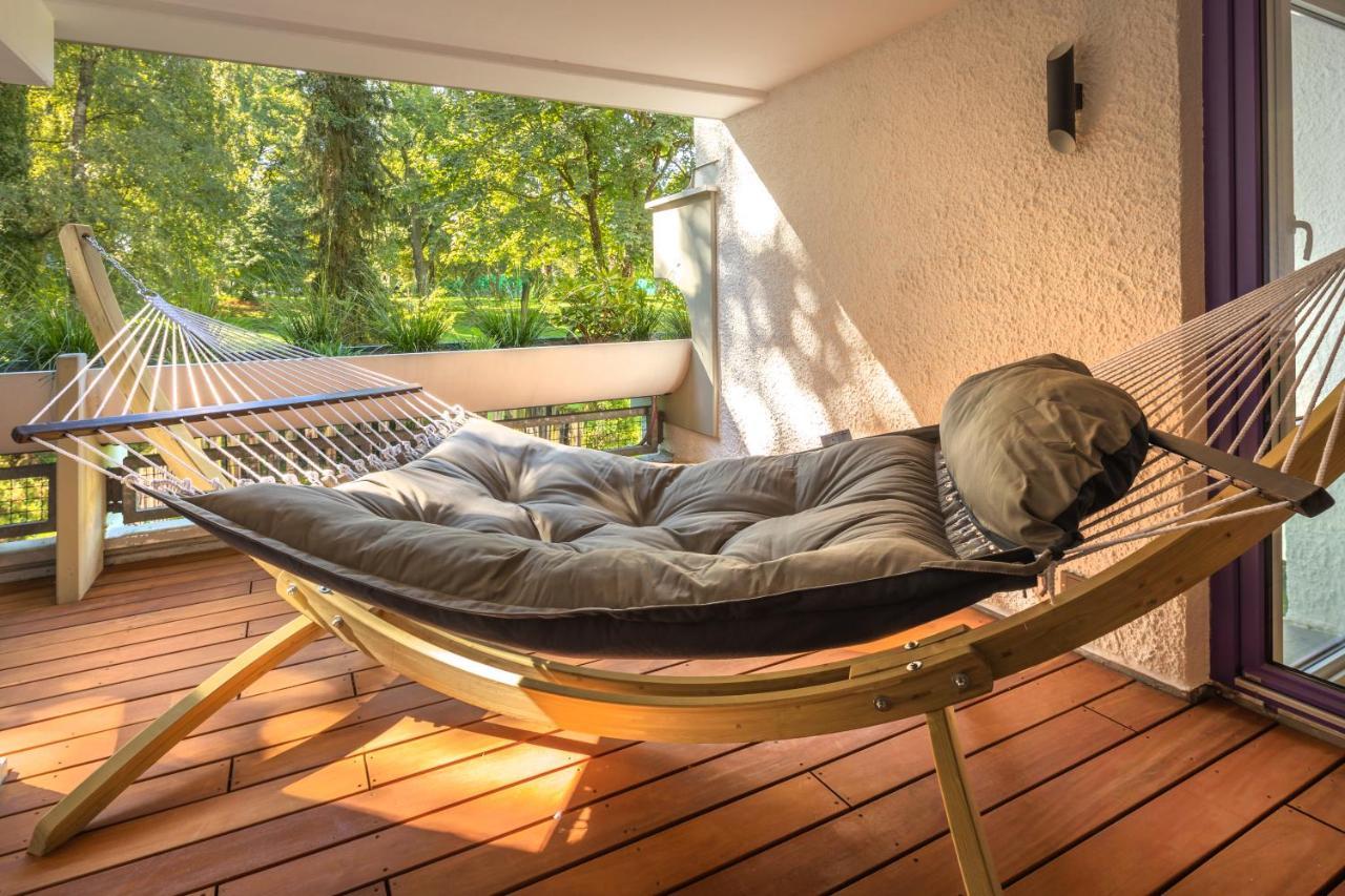 Sweethome - Luxus Pur - Grosse Kueche, 2 Baeder, 2 Terrassen Ottobrunn Eksteriør bilde